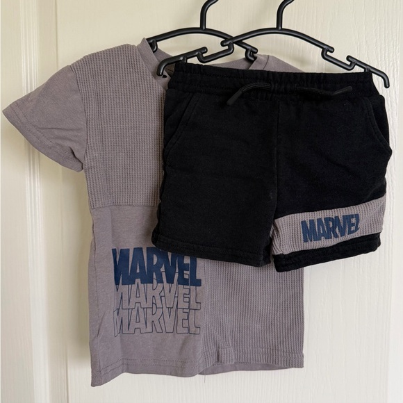 Spider-Man Marvel Matching Set - Picture 2 of 11